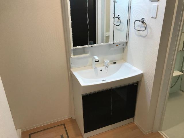 洗面設備　シャンプードレッサー