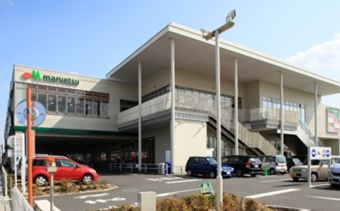 スーパー　マルエツ 西大宮駅前店（スーパー）まで822m