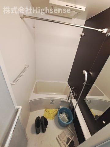 バス・シャワールーム　お風呂で日々の疲れを落としましょう