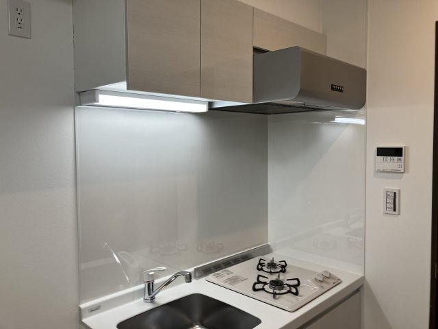 キッチン　コンパクトなキッチンで掃除もラクラク