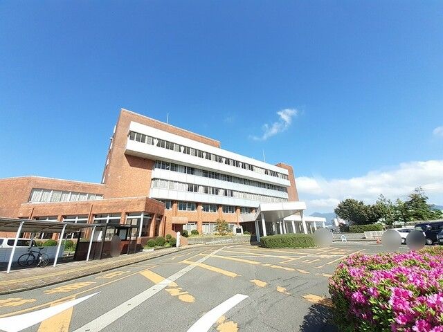 役所　五泉市役所（役所）まで1911m