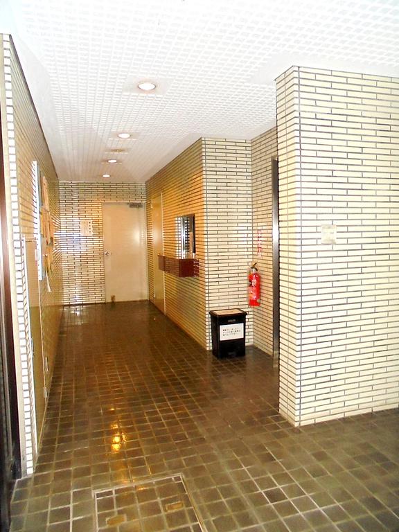 ロビー　エレベーター完備☆