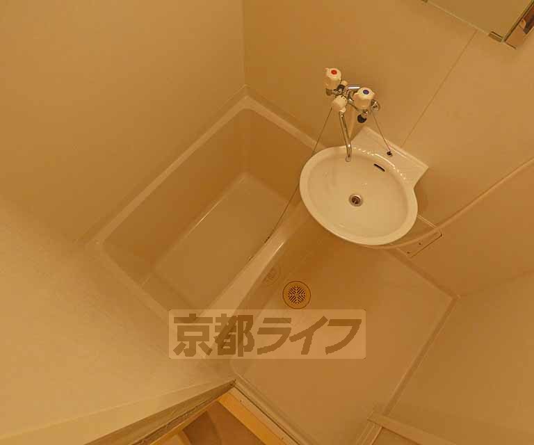 バス・シャワールーム　バスです。