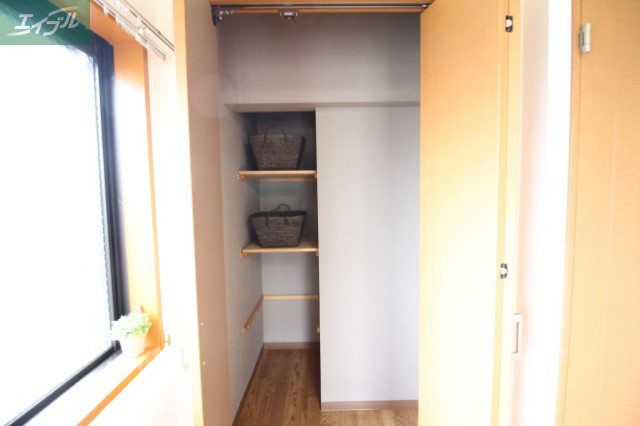 収納　同タイプのお部屋の写真です
