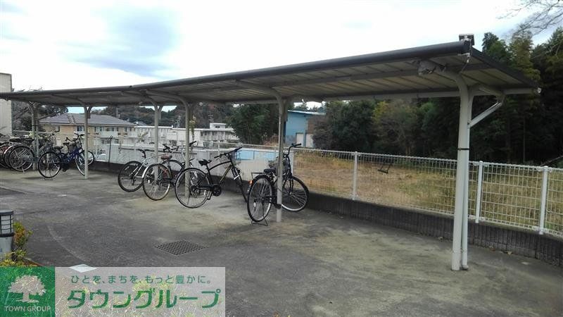 その他　駐輪場完備