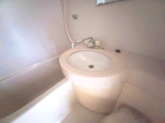 洗面設備　忙しい朝には欠かせない洗面所です