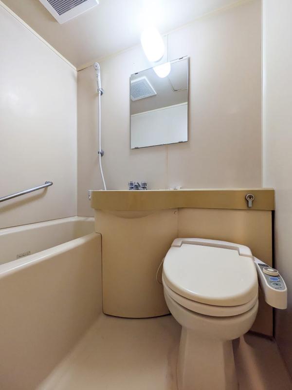 バス・シャワールーム　バス