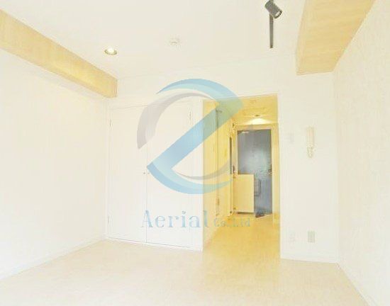 玄関　居室・玄関