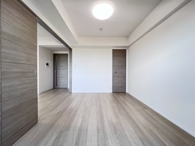 居室・リビング　※同タイプの他部屋写真参考