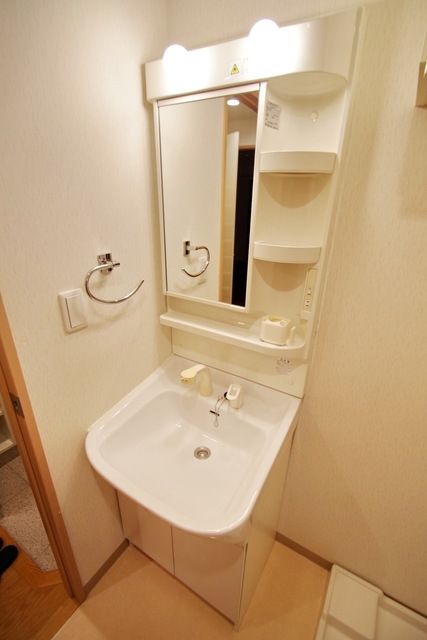洗面設備　★お部屋探しはタウンハウジング稲田堤店まで★