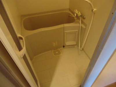 バス・シャワールーム　トイレは別です