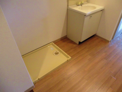 洗面設備　広々ですね