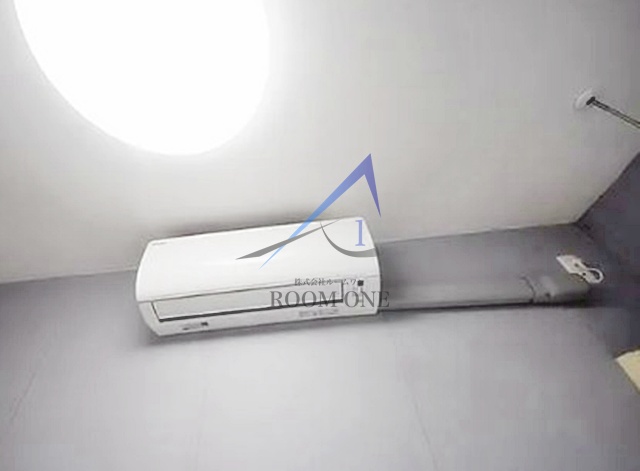 その他　エアコン付きです。