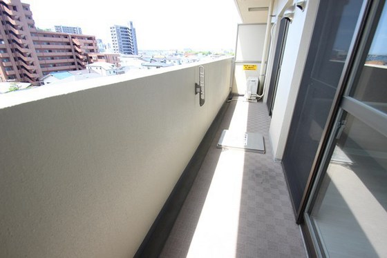 バルコニー　※別部屋の写真です