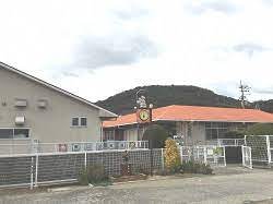 幼稚園・保育園　青山幼稚園（幼稚園・保育園）まで826m