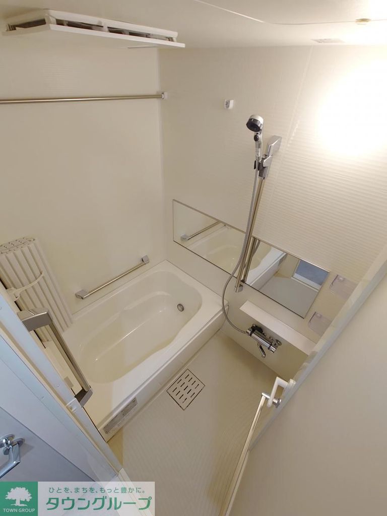 バス・シャワールーム　バス