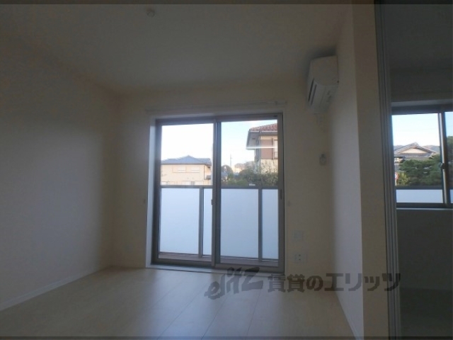 居室・リビング　洋室