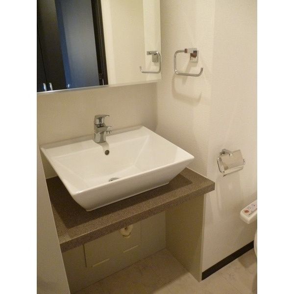 洗面設備　プレール・ドゥーク東京ＮＯＲＴＨII　北区中十条3