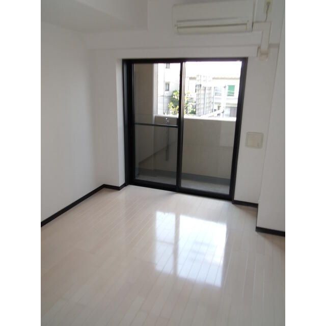 居室・リビング　別タイプ参考写真　プレール・ドゥーク東京ＮＯＲＴＨII　北区中