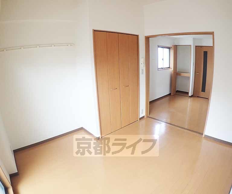 居室・リビング　綺麗なお部屋です。