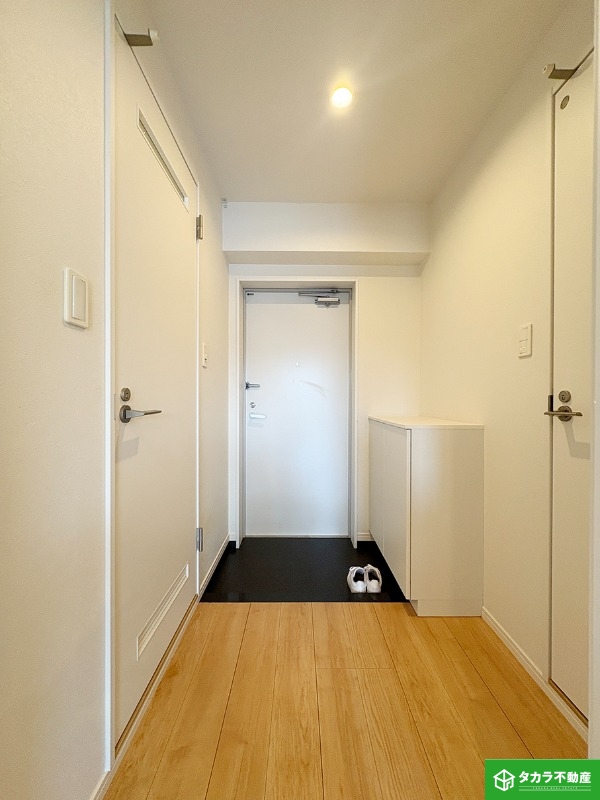 玄関　写真は５０５号