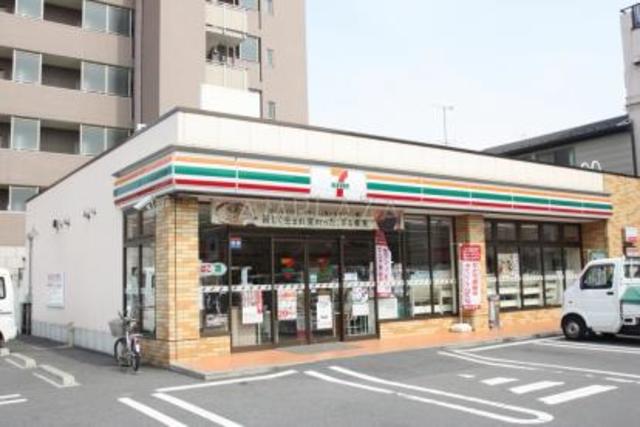 コンビニ　セブンイレブン大田区西糀谷1丁目店（コンビニ）まで448m