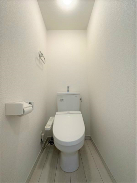 トイレ　別部屋参考写真