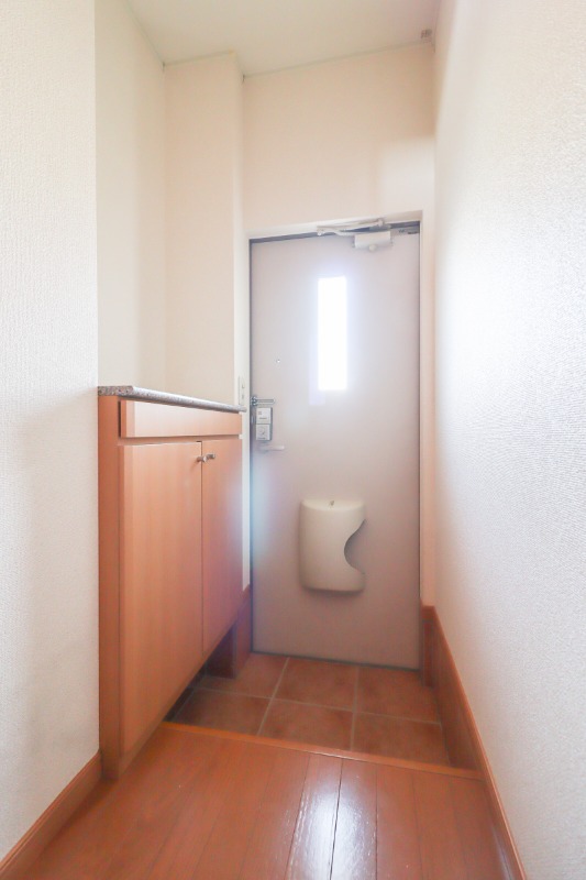 玄関　図面と現状に相違がある場合には現状を優先