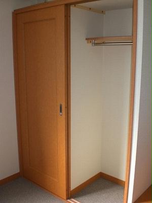 収納　現況優先。設備・仕様は現地と異なる場合あります。