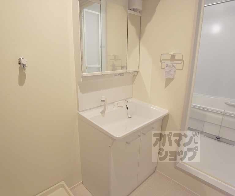 洗面設備　シャンプドレッサー・