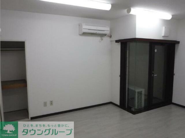 居室・リビング　収納