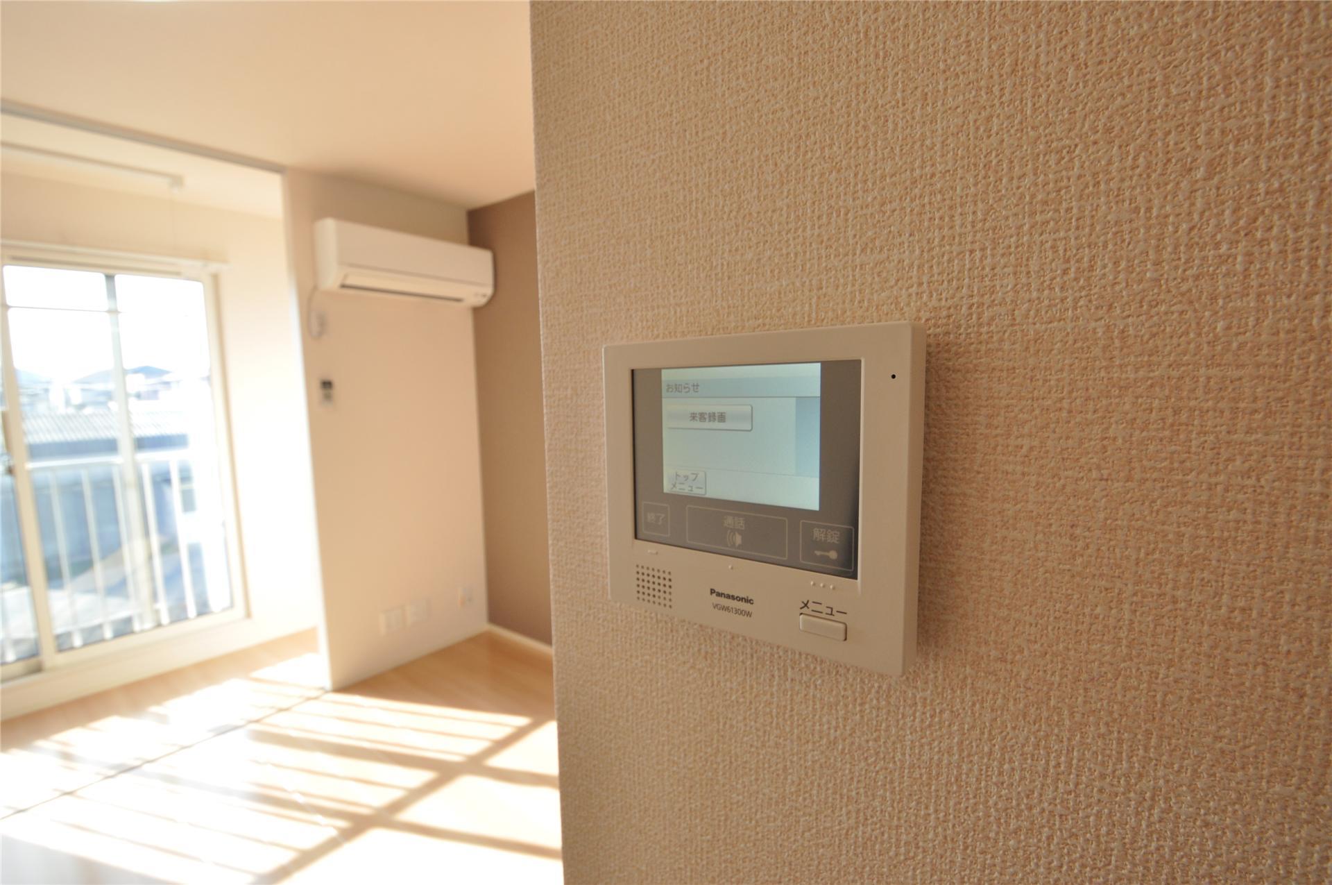 セキュリティ　モニター付きインターホン