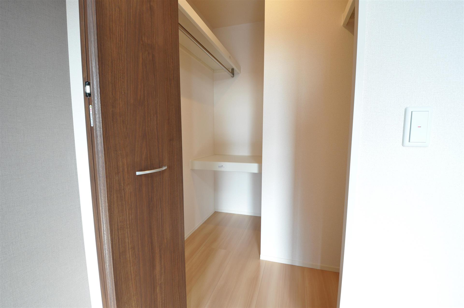 収納　ウォークインクローゼット！