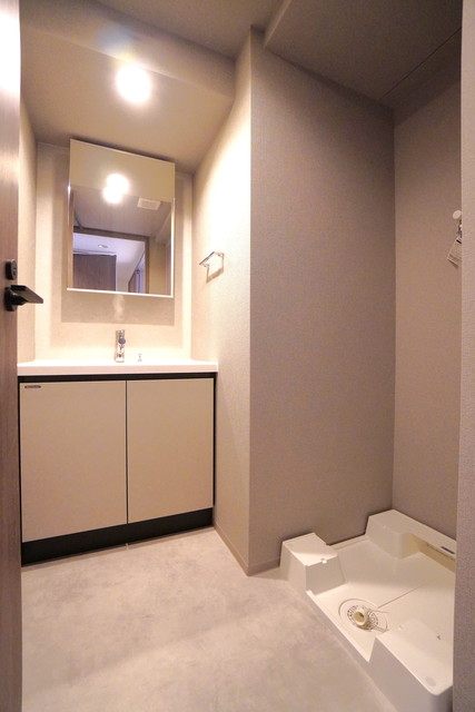 洗面設備　※写真は同タイプ住戸です。