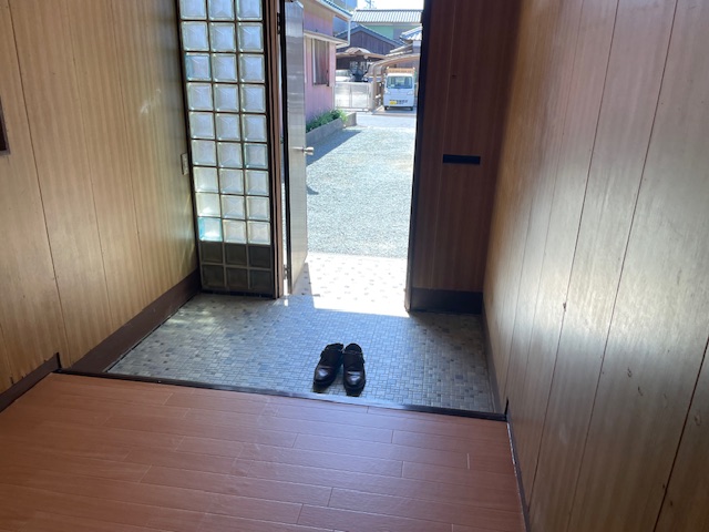玄関