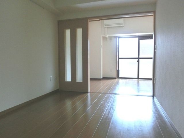 居室・リビング　★綺麗な洋室★