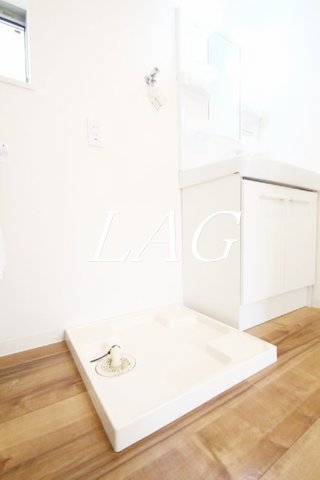 その他設備　室内洗濯機置き場です