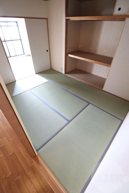 その他設備　６帖の和室です