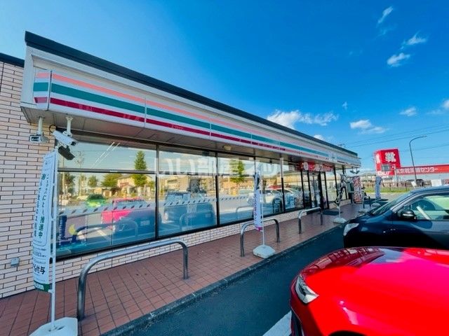 コンビニ　セブンイレブン　名取手倉田店（コンビニ）まで476m