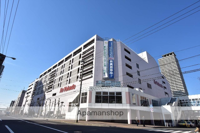 ショッピングセンター　イトーヨーカドー琴似店（ショッピングセンター）まで298m