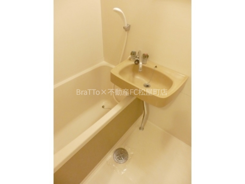 バス・シャワールーム　バス