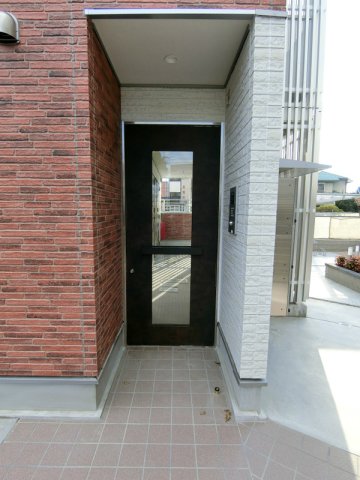 エントランス　毎日通るエントランスはこのようになっています