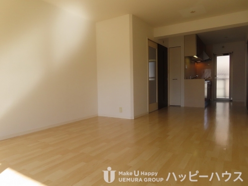 居室・リビング　※別部屋のため、参考画像です。