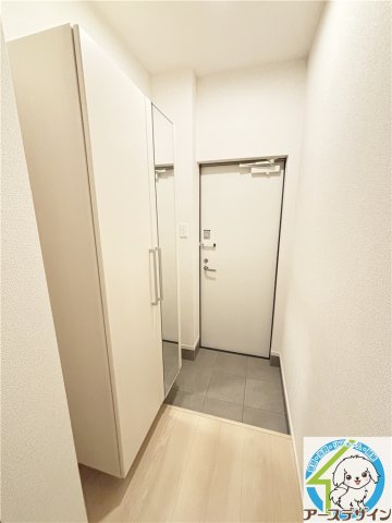 玄関　※同施工メーカーイメージ写真