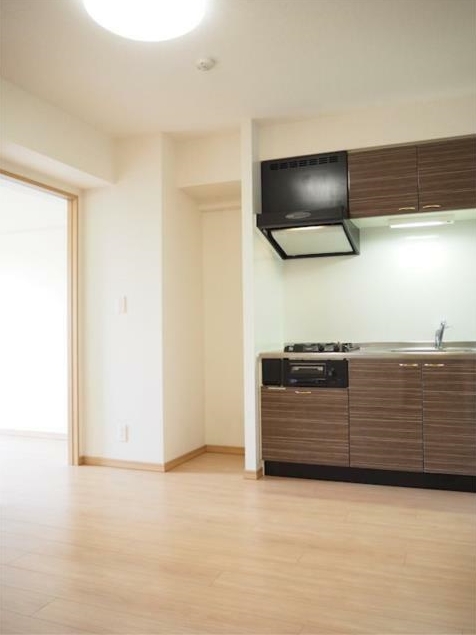 居室・リビング　6帖のきれいなDK。