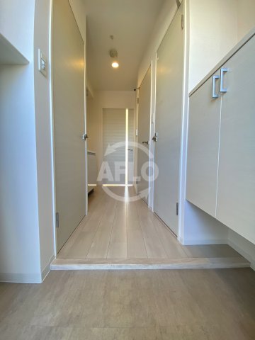 玄関　スプランディッドIII　玄関