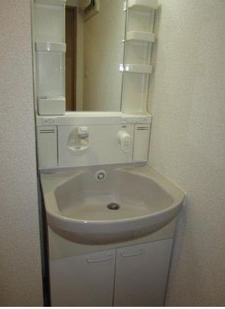 洗面設備　※別部屋写真参照