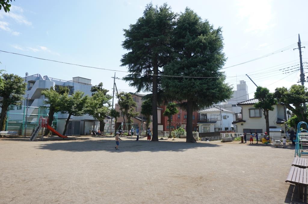 公園　稲荷町児童遊園地（公園）まで320m