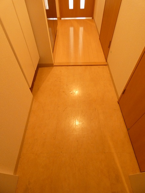 玄関　玄関※別部屋参考写真