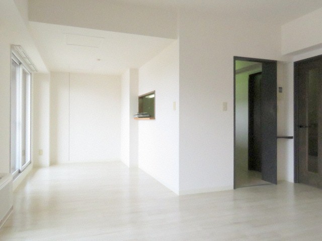 居室・リビング　広いリビング☆